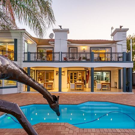 Pictures Guest House Boutique Hotel Oudtshoorn Exterior foto