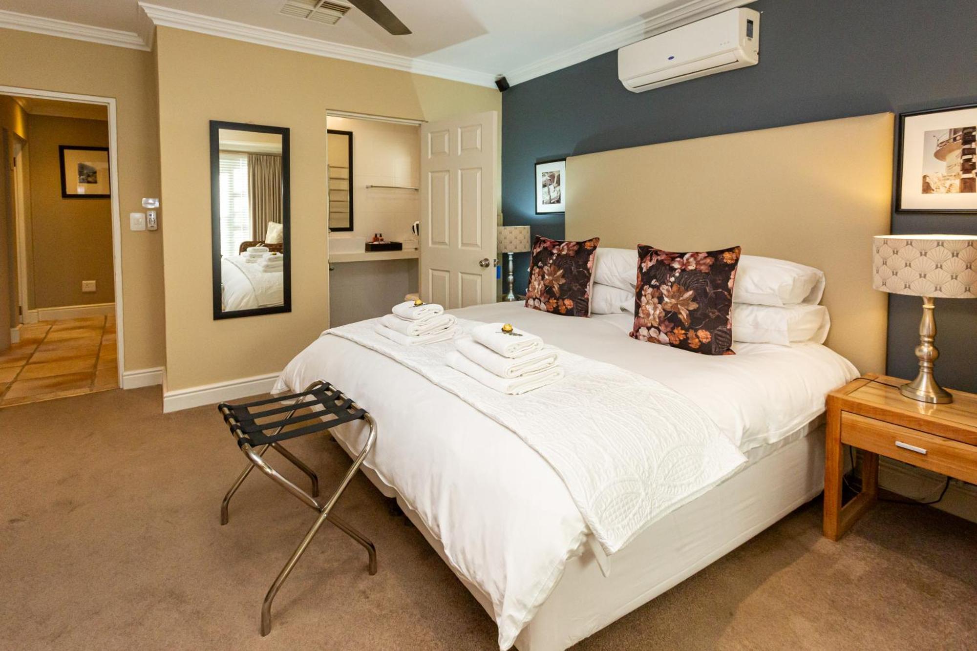 Pictures Guest House Boutique Hotel Oudtshoorn Exterior foto