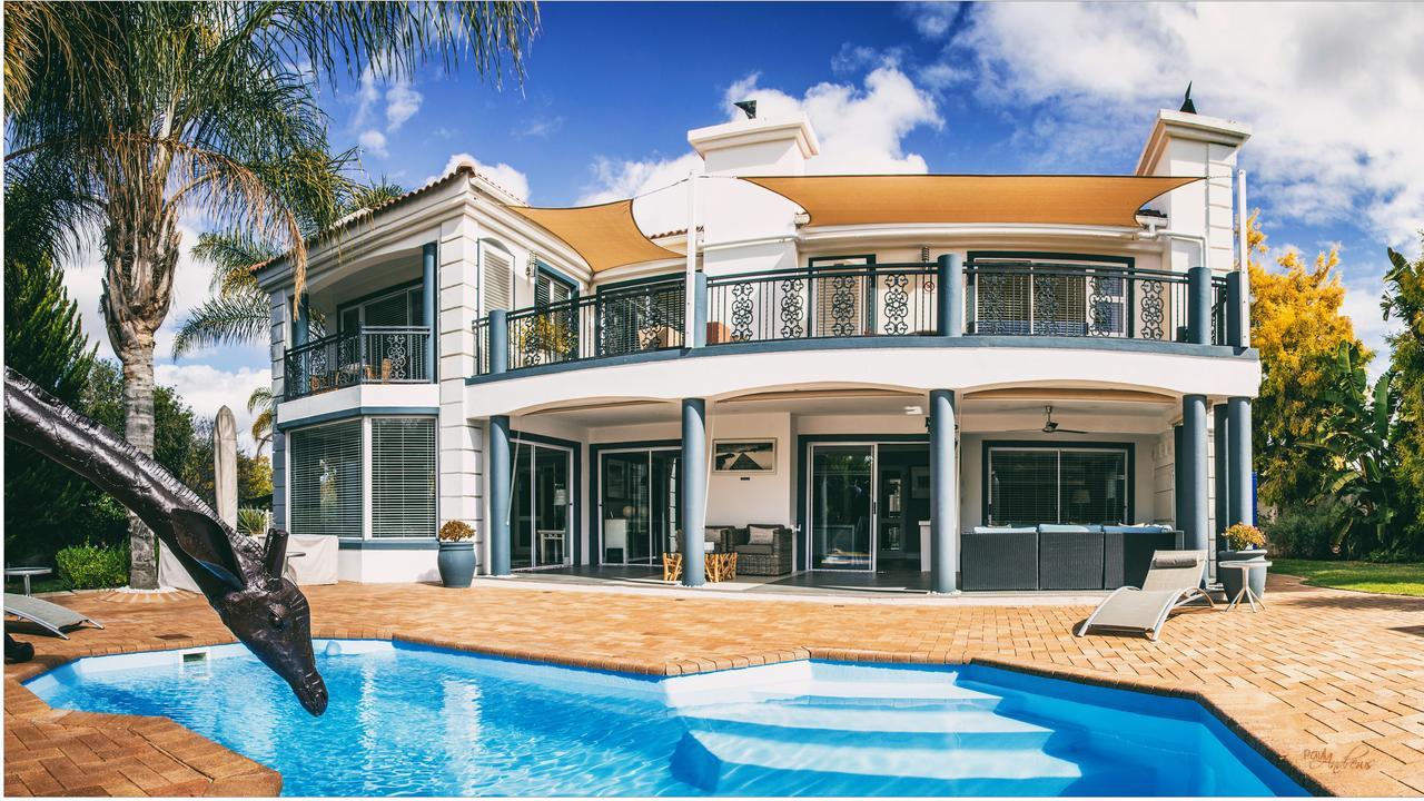 Pictures Guest House Boutique Hotel Oudtshoorn Exterior foto
